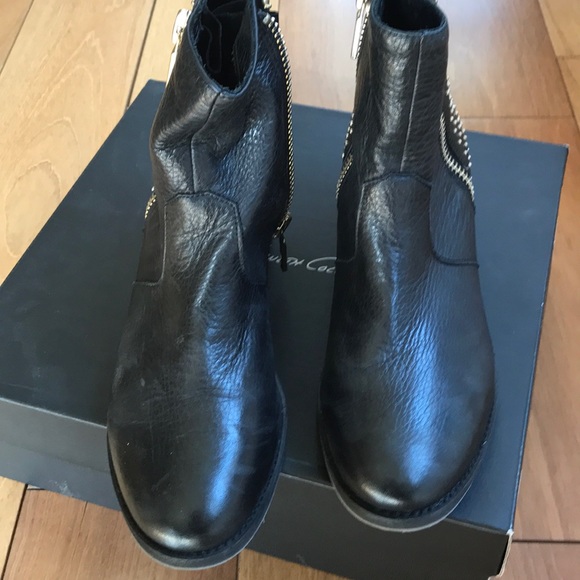 Kenneth Cole black Ankle boots - Picture 4 of 6